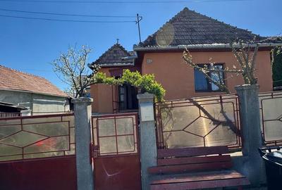 Casă cu 3 camere în Nord - 2