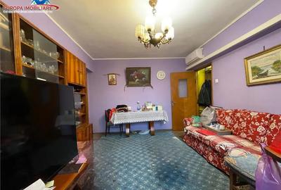 Apartament cu 4 camere semidecomandat în Central - 5