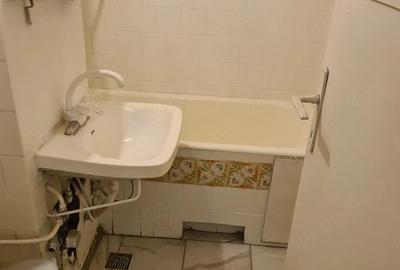 Apartament cu 3 camere decomandat în Circumvalațiunii - 1