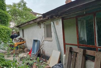 Casă cu 3 camere cu Teren 155 Mp în Grivița - 8
