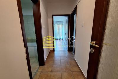 Spațiu comercial, de 115 mp, în Central - 4