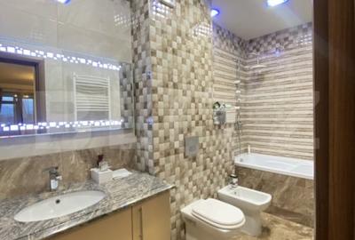 Apartament cu 2 camere, 93 mp suprafata utila, decomandat in complexul Isaran - 19