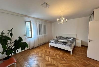 Apartament spatios cu 3 camere | 100 mp | Balcon | Curte | Central - 4