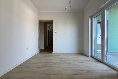 Apartament cu 4 camere decomandat în Giroc - 14