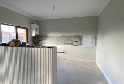 Casă cu 4 camere cu Teren 275 Mp în Moșnița Nouă - 8