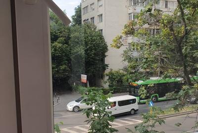 Garsonieră decomandată, mobilată în Iancului