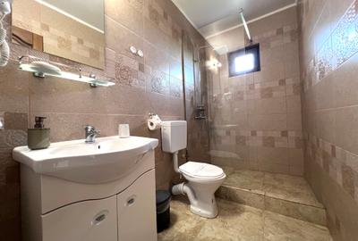 Casă cu 8 camere cu Teren 400 Mp în Central - 16