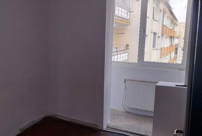 Apartament cu 4 camere decomandat în Central - 7