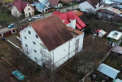 Casă individuală cu 12 camere cu Canalizare în Mușcel - 3
