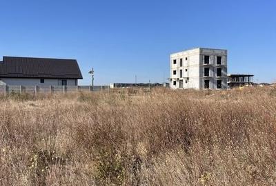 Teren de 470 mp, în Dobrotești