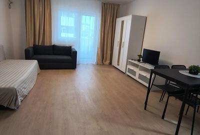 Apartament cu 2 camere în Apărătorii Patriei