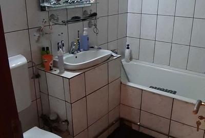 Apartament cu 3 camere decomandat în Aurel Vlaicu - 1