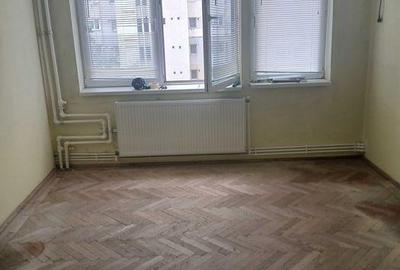 Apartament cu 2 camere semidecomandat în Tomis II