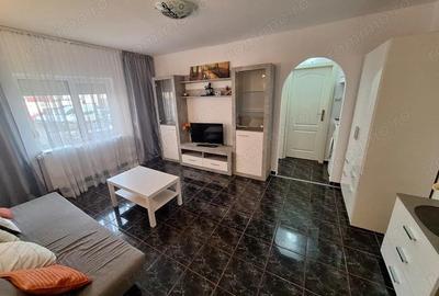300 euro!!! Ap.cu 2 camere cu centrala proprie Zona Bucovina - 1