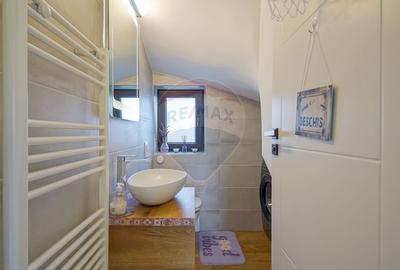 Casa individuala de vanzare in Harman - moderna, spatioasa si complet - 17