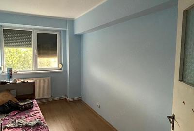 Apartament cu 4 camere decomandat în Micro 38 - 6