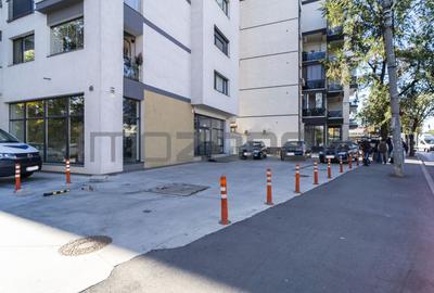 Spațiu comercial, de 280 mp, în Militari - 42