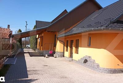 Casă cu 8 camere cu Teren 2667 Mp în Central - 10
