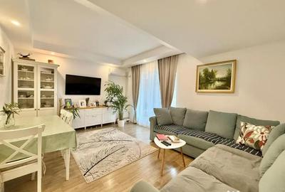Apartament cu 3 camere decomandat în Ștefăneștii de Jos