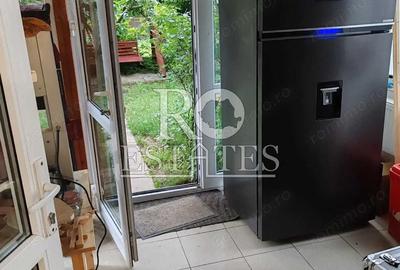 Apartament 3 camere vanzare in vila Giulesti - 2