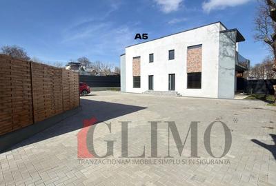 Casă cu 4 camere cu Teren 164 Mp în Central - 2