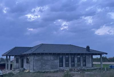 Casă cu 3 camere în Cionchești - 1