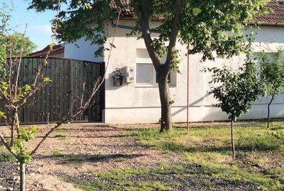 OCAZIE !Casa de vanzare in Nadlac - 1