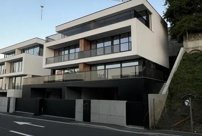 Duplex cu 4 camere cu Canalizare în Europa - 2
