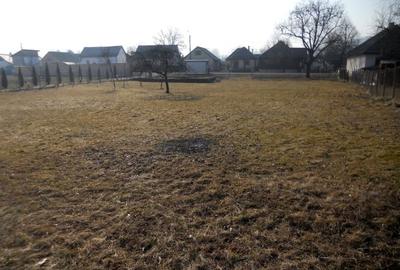 Loc de casa 1600 mp front 32 metri ULTRACENTRAL loc .Craciunesti - 3