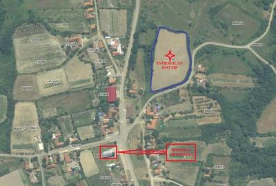 Teren de 8943 mp, în Central