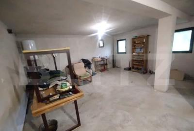 Casa cu 5 camere, 116 mp+teren 83 ari +lac de pesti, zona B - 12