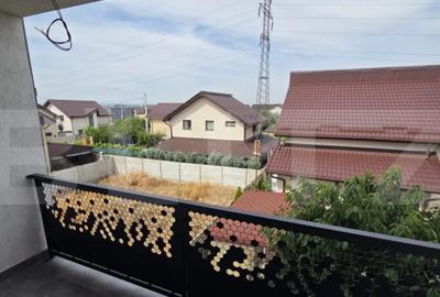 Apartament cu 2 camere decomandat în Central - 2