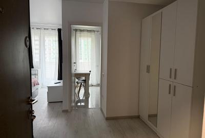 Garsonieră decomandată, mobilată în Central