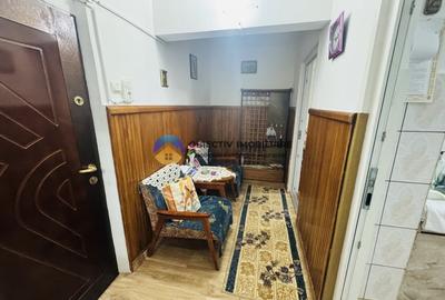 Apartament cu 3 camere semidecomandat în Dărmănești - 1