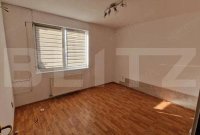 Spațiu comercial, de 55 mp, în Florești - 1