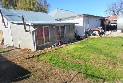 Vand Spatiu Comercial + 2000 mp Cuza Voda Calarasi - 4