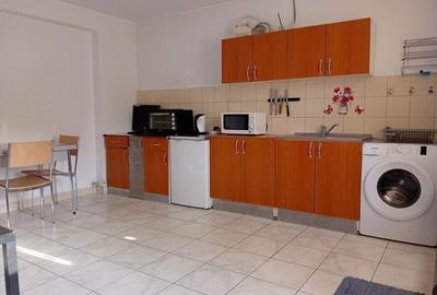 Apartament semidecomandat în Central - 8