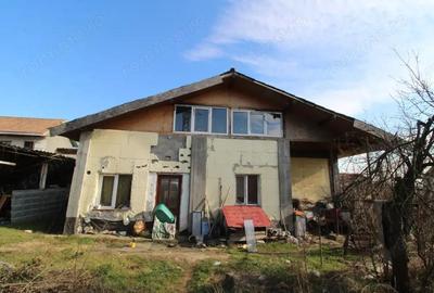 Casă cu 2 camere cu Teren 1426 Mp în Central - 5