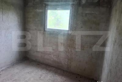 Casă cu 5 camere cu Teren 2300 Mp în Mătăsaru - 4