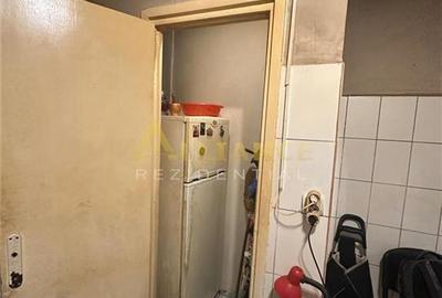 Apartament cu 2 camere decomandat în Berceni - 9