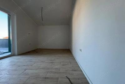 4 camere.Bloc Nou.Terasa generoasa.Luminos - 1