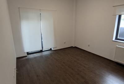 Spațiu comercial de închiriat, 3 încăperi, o baie, 74 mp, Bună Ziua Leroy Merlin - 2