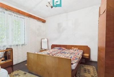 Apartament la casa cu 4 camere in Parneava - 5