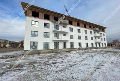 Apartament nou cu 3 camere balcon si un loc de parcare in Selimbar
zona D. Stan - 10