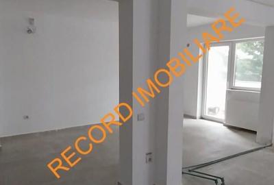 Spatiu comercial in CF, parter, 2 locuri parcare Finisat Floresti - 2