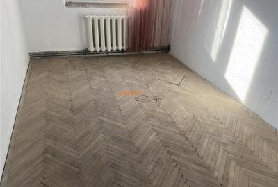 Apartament 3 camere , zona Longinescu - Gara , decomandat 70 - 4