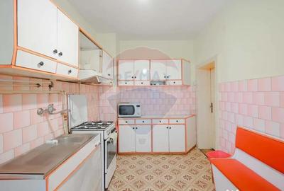 Casă cu 5 camere cu Canalizare în Iosia - 5