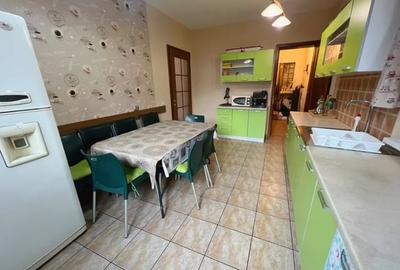 Casă individuală cu 7 camere cu Teren 747 Mp în Cheia - 13