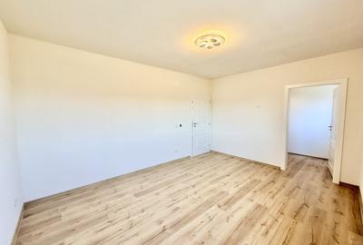 Duplex cu 5 camere cu Canalizare în Dumbrăvița - 7