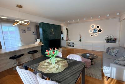 Penthouse cu 3 camere decomandat, mobilat în Central - 13